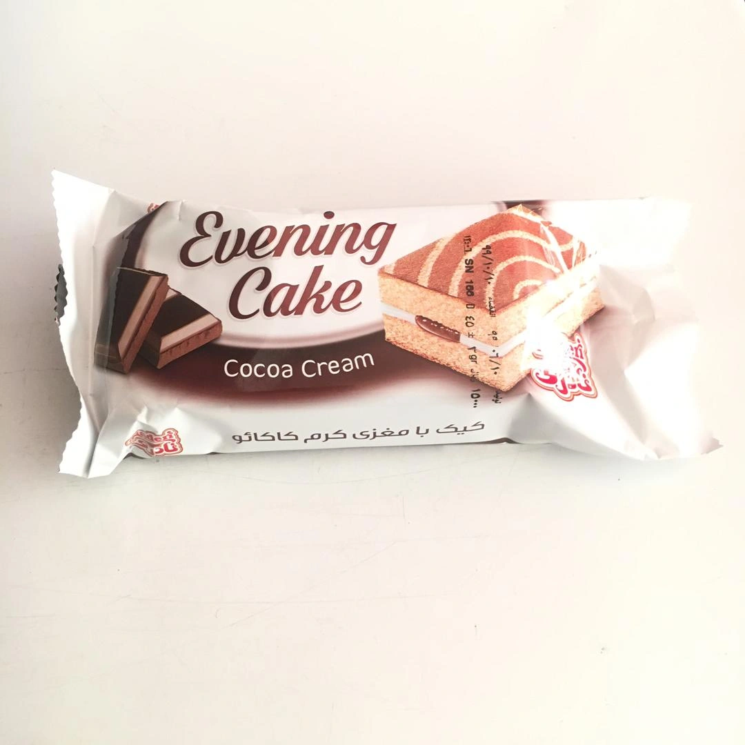 کیک دولایه با مغزی کرم نادری