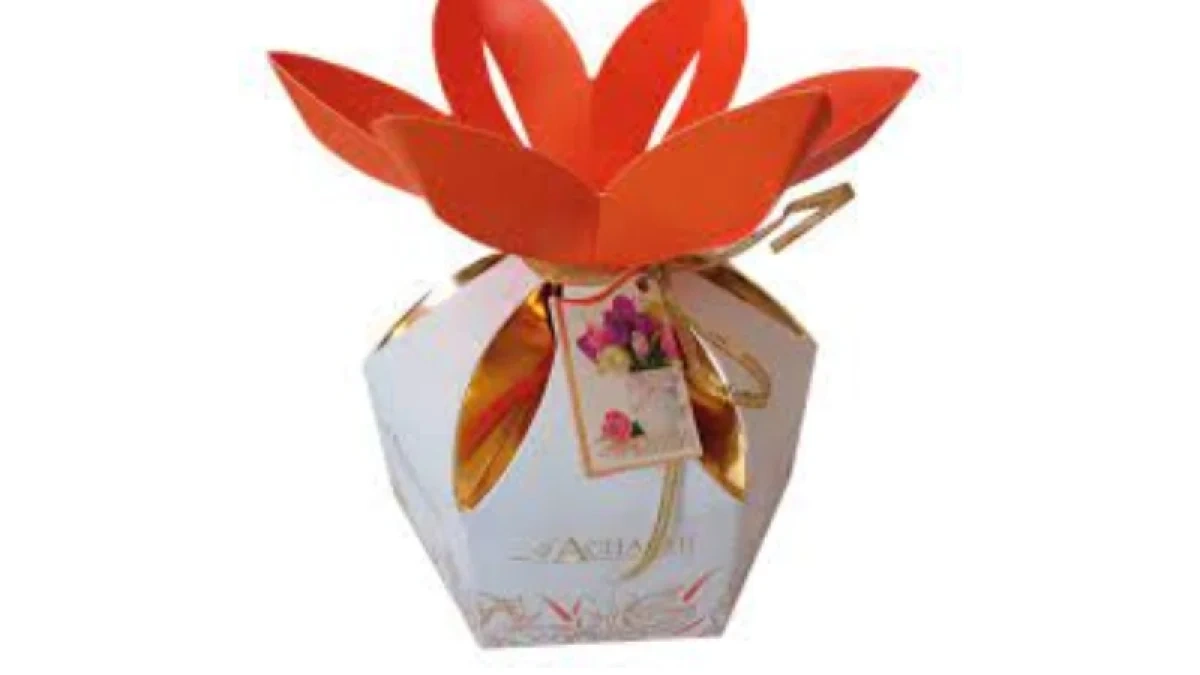 شکلات کادوئی گل بهار آچاچی