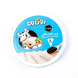 پنیر سفید مثلثی با فلفل سیاه روزانه