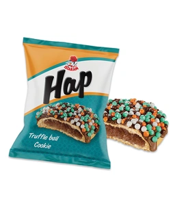 کلوچه مغزدار با تزئین ترافل ایسترم